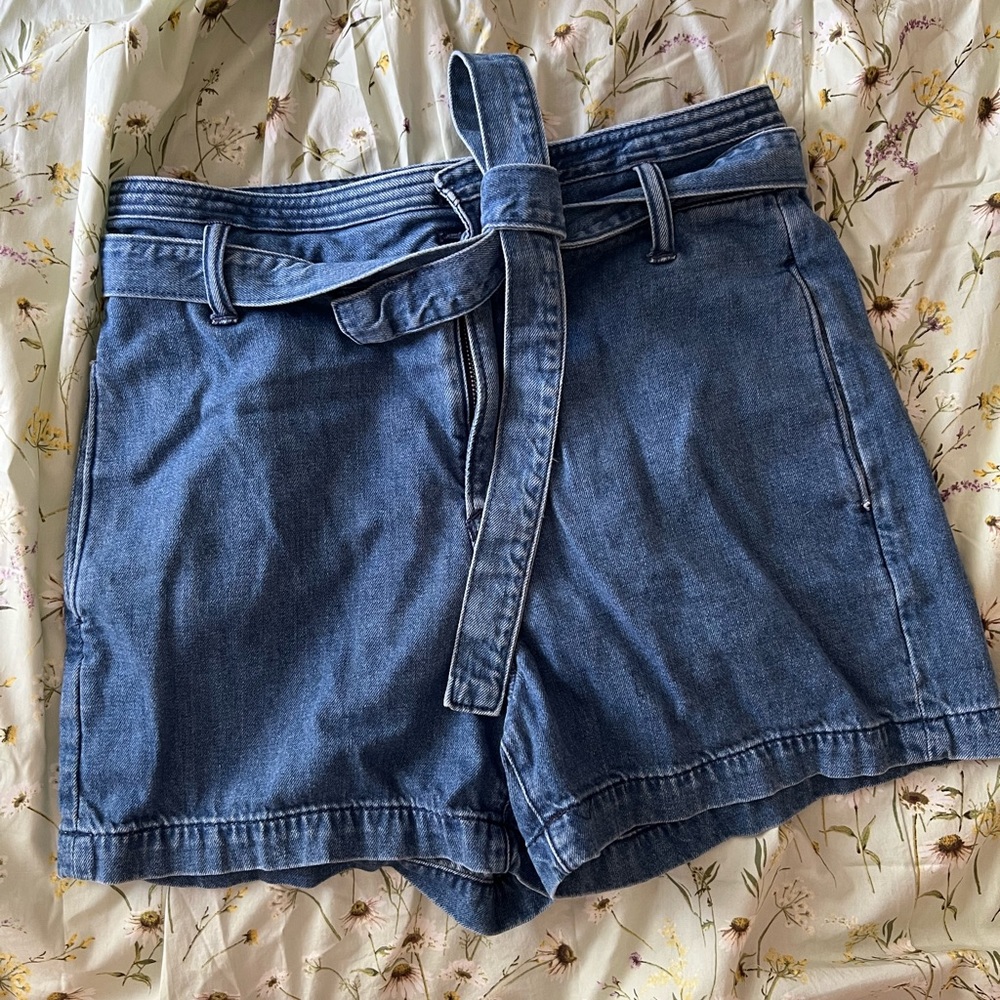 Gap high waisted denim shorts
